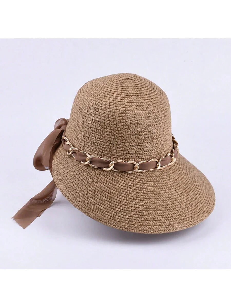 Chapéu de Praia com Corrente Dourada