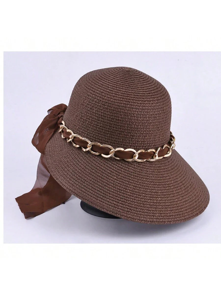 Chapéu de Praia com Corrente Dourada