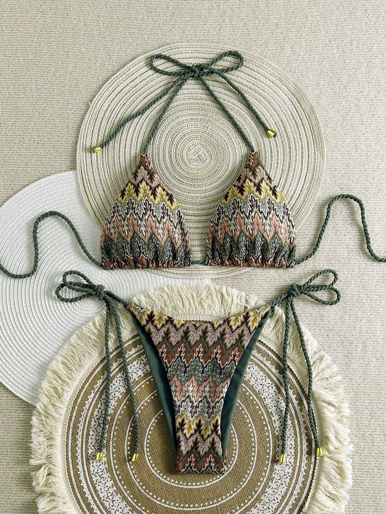 Biquíni Cortininha de Crochê Feminino