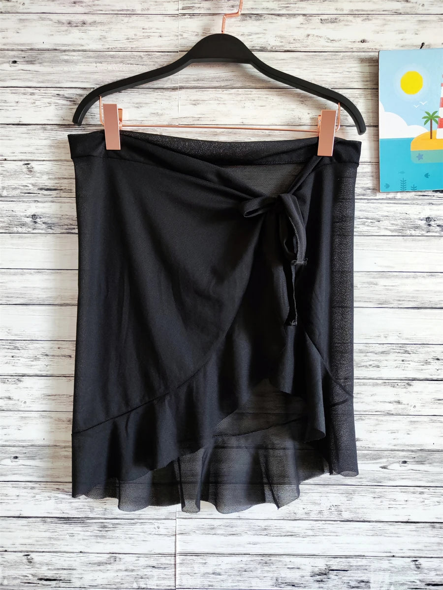 Saída de praia CURTA liso com Babados/Saia Pareô de Amarrar /moda praia - Preto